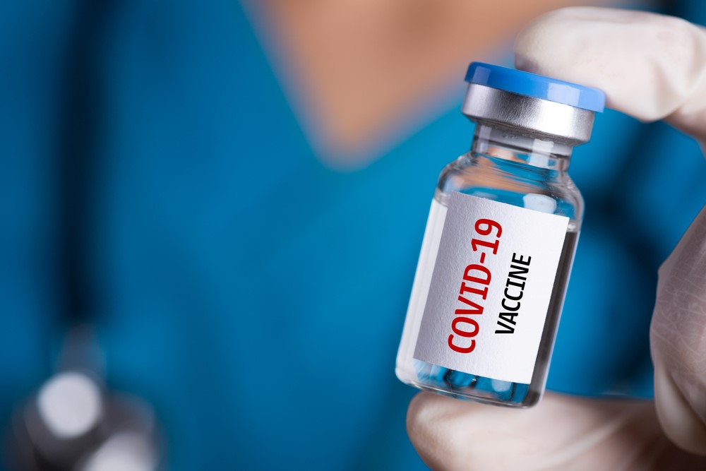 Związkowcy i pracodawcy apelują o obowiązkowe szczepienia przeciwko Covid-19