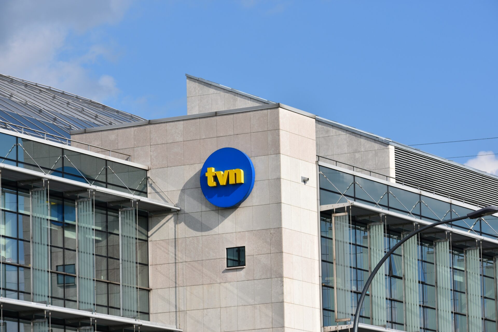 Rada Przedsiębiorczości krytykuje bezczynność KRRiT w sprawie TVN7