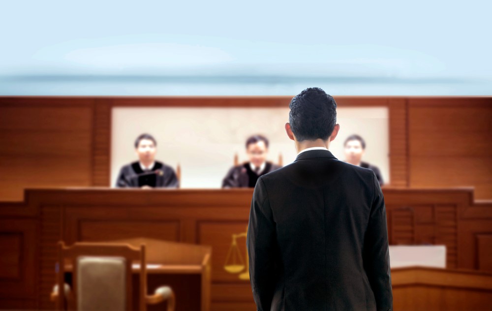 Jak prawnicy informują klientów o możliwości mediacji?
