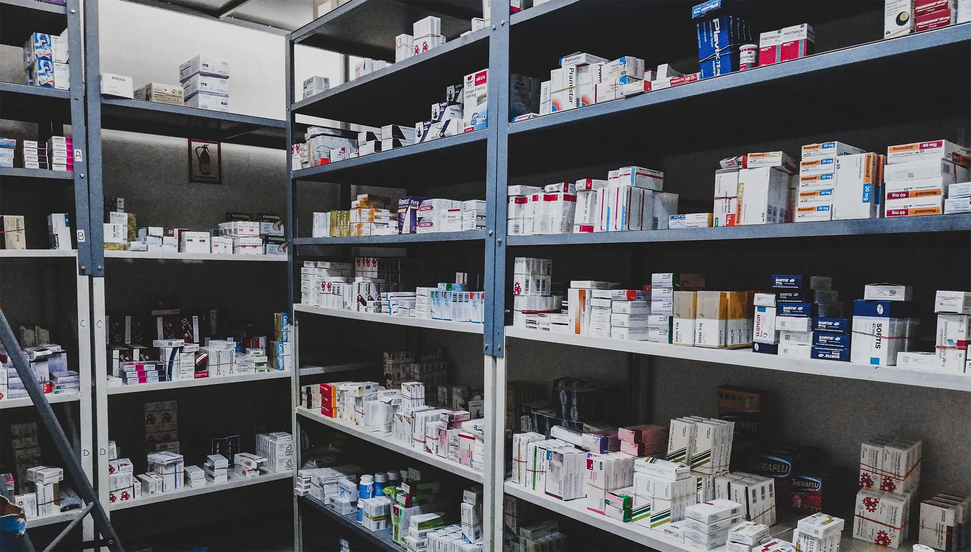 Przemysł farmaceutyczny apeluje do UE o wsparcie produkcji substancji czynnych w Europie