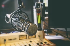 Wyższe opłaty telekomunikacyjne uderzą w lokalnych nadawców radiowych