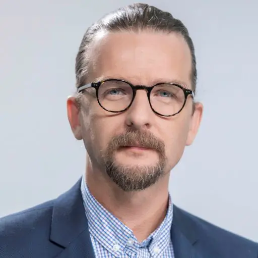 dr Kuba Giedrojć