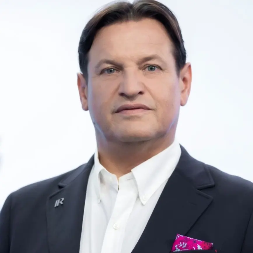 prof. Jacek Męcina
